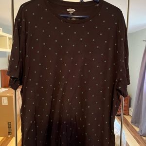 Old Navy clover shirt